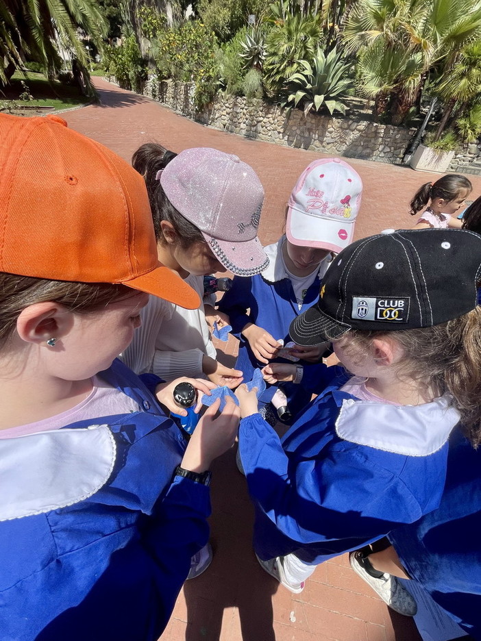 Sanremo: gli alunni del plesso Scaini alla rassegna di narrativa per bambini e ragazzi Sanremo: gli alunni del plesso Scaini alla rassegna di narrativa per bambini e ragazzi