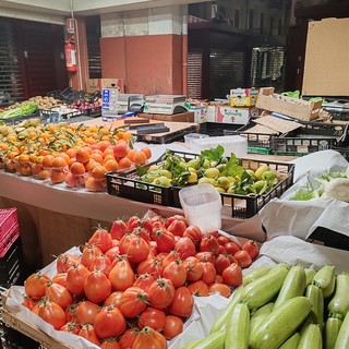 Festa della mamma, a Ventimiglia apertura straordinaria del mercato coperto (Foto)