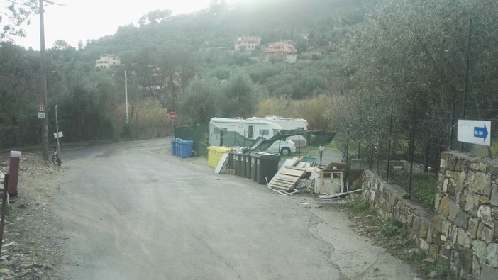 Imperia: lettrice denuncia "Provo una grande vergogna nel vedere la periferia così sporca!"