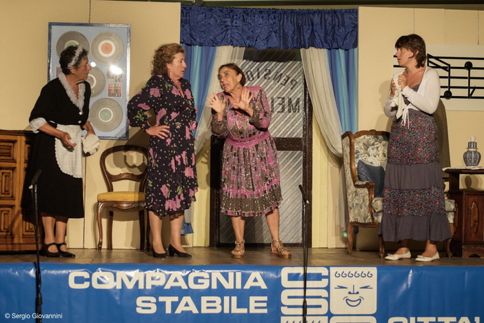 Vallecrosia: stasera la Compagnia Stabile di Sanremo porterà in scena la commedia 'Aria de Festival' Vallecrosia: stasera la Compagnia Stabile di Sanremo porterà in scena la commedia 'Aria de Festival'