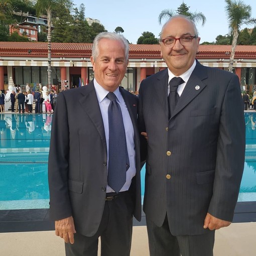 Veicoli esteri condotti da nostri frontalieri in territorio italiano, i ringraziamenti di Parodi a Scajola e Milè Veicoli esteri condotti da nostri frontalieri in territorio italiano, i ringraziamenti di Parodi a Scajola e Milè