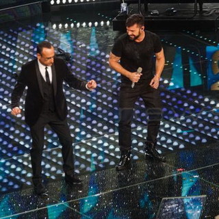 #Sanremo2017: "Maria supera il turno e va avanti". Il debutto non convince l'opinionista Antonio Augelli #Sanremo2017: "Maria supera il turno e va avanti". Il debutto non convince l'opinionista Antonio Augelli