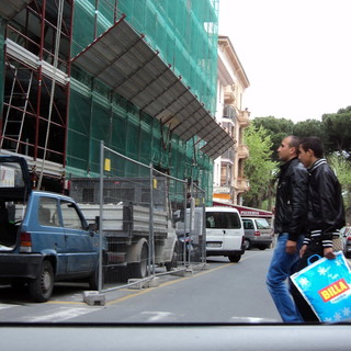 Ventimiglia: con l'emergenza immigrati, cresce l'acquisto di birra