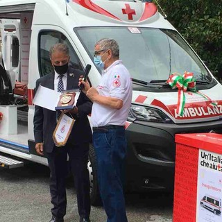 Imperia: il Rotary Club consegna un'ambulanza alla Croce Rossa (foto)