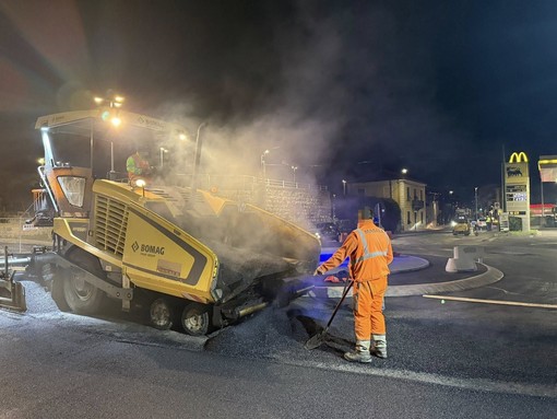 Ventimiglia investe 600mila euro per rifare le strade: al via la gara per gli asfalti tra centro e frazioni Ventimiglia investe 600mila euro per rifare le strade: al via la gara per gli asfalti tra centro e frazioni