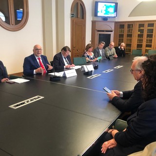 Sostegno ai nuovi imprenditori: Camera di Commercio e associazioni di categoria creano il Network CreaImpresa Sostegno ai nuovi imprenditori: Camera di Commercio e associazioni di categoria creano il Network CreaImpresa