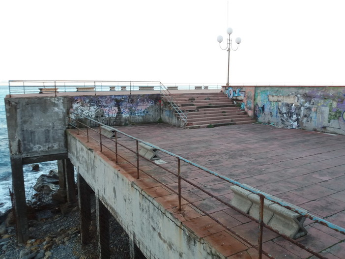 Bordighera: rotonda Sant’Ampelio, è ufficiale i lavori si faranno la Soprintendenza concede la demolizione