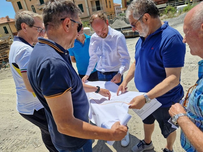 Ventimiglia, rotatorie in corso Genova: lavori pronti a partire Ventimiglia, rotatorie in corso Genova: lavori pronti a partire