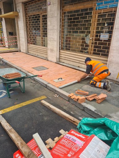 Ventimiglia: concluso oggi il cantiere di rifacimento marciapiedi in via Dante