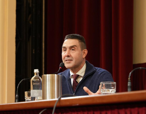 Trasferta a Sanremo per Roberto Vannacci: domani in città, venerdì sera ospite al Festival