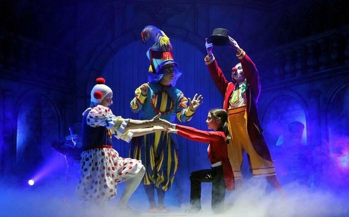Spettacolo circense al M.I.N d'Azur di Nizza