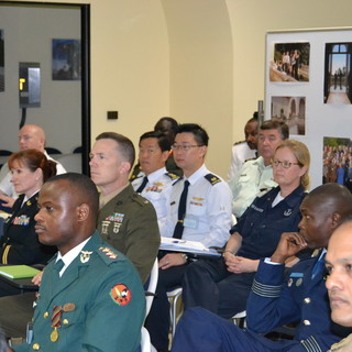 Sanremo: seminario sulle regole di ingaggio all'Istituto di Diritto Umanitario Sanremo: seminario sulle regole di ingaggio all'Istituto di Diritto Umanitario