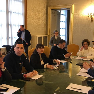 Coronavirus: riunione in Prefettura a Genova, Toti "Nessun caso in Liguria ma solo isolamenti volontari" (Video) Coronavirus: riunione in Prefettura a Genova, Toti "Nessun caso in Liguria ma solo isolamenti volontari" (Video)