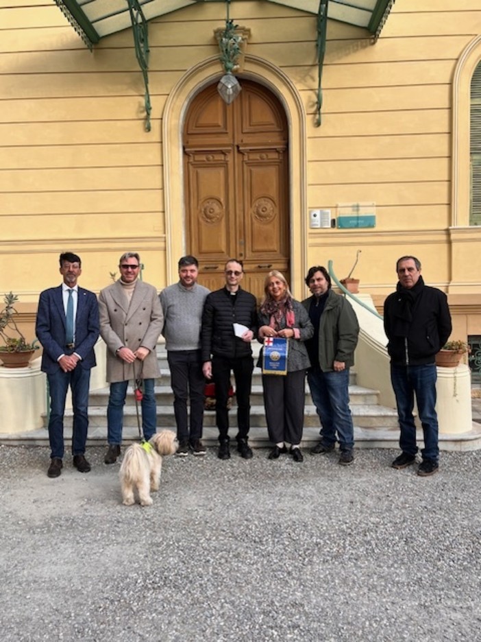 Solidarietà del Rotary Club Sanremo: consegnati beni e sostegno economico ai detenuti Solidarietà del Rotary Club Sanremo: consegnati beni e sostegno economico ai detenuti