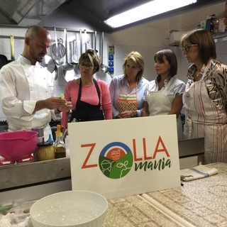 Al ristorante dei Bagni Gabriella anche il ponte di Ognissanti sarà caratterizzato da le lezioni di cucina e pranzi e cene a due passi dal mare: ecco il programma