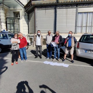 Sanremo: una raccolta firme per 'Casa Serena', le associazioni "Ci auguriamo che il Comune rimedi e si proceda a una gestione pubblica" (Foto)