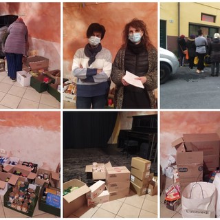 Coronavirus: Imperia Solidale nella distribuzione di alimenti e regali di Natale alle famiglie colpite economicamente dalla pandemia (Foto e Video)