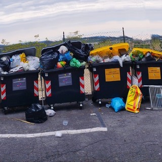 Emergenza rifiuti a Diano Marina, Roberto Manduca (Pd): “Più comunicazione da parte del Comune e di Egea e più contenitori in città”