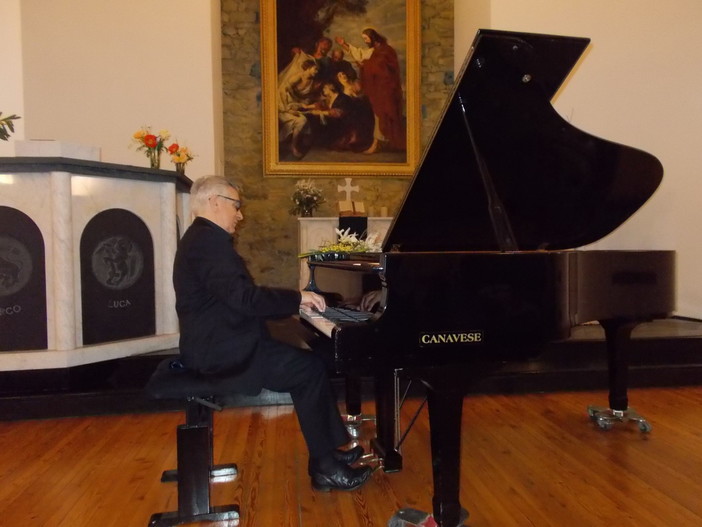 Sanremo: successo per il recital pianistico del M° Giorgio Costa al Tempio Luterano