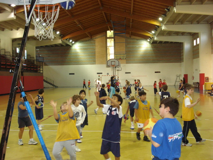Al Torneo 'Mini Basket Ravano' di Genova, massiccia iscrizione per le Primarie di Bordighera Al Torneo 'Mini Basket Ravano' di Genova, massiccia iscrizione per le Primarie di Bordighera