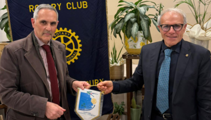 Sanremo, serata rotariana dedicata alla sanità ligure: il dottor Marino Anfosso ospite del club