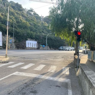 Ospedaletti, la minoranza attacca: “Sul semaforo del Byblos serviva una rotonda provvisoria, non altri 56mila euro”