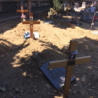 Imperia: risistemazione salme al cimitero di Oneglia, lo sconcerto di un cittadino