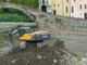 Dolceacqua: in corso lavori di pulizia del Nervia e di messa in sicurezza di una briglia del ponte