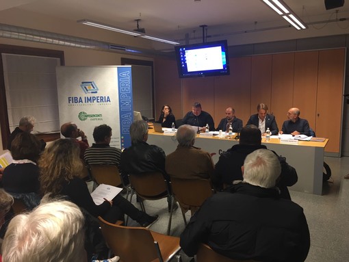 Imperia: riunione della FIBA alla Camera di Commercio, Oneglio "Chiediamo quindi al Governo di essere convocati al più presto"