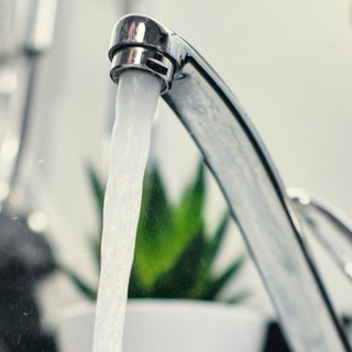 6 MARZO 1981. Sanremo assicura: "Dall'estate 1981 poteremo l'acqua del Roja a Imperia"