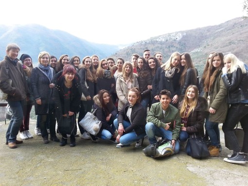 Sanremo: scambio dei liceali del Cassini con alunni tedeschi. Intervista a due studenti Sanremo: scambio dei liceali del Cassini con alunni tedeschi. Intervista a due studenti