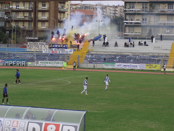 Il calcio ad Imperia con due squadre: l'intervento di uno storico tifoso nerazzurro