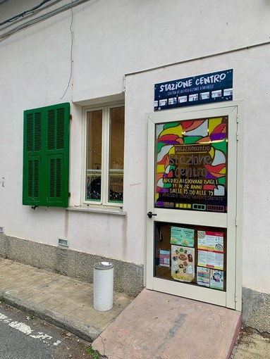 Taggia, giovedì 6 marzo l’inaugurazione del murales realizzato dai ragazzi nello spazio aggregativo ‘Stazione Centro’ Taggia, giovedì 6 marzo l’inaugurazione del murales realizzato dai ragazzi nello spazio aggregativo ‘Stazione Centro’