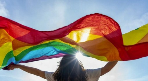 Uno speciale weekend tra orgoglio, prevenzione, teatro, musica e tradizioni: il Ponente si accende di eventi Uno speciale weekend tra orgoglio, prevenzione, teatro, musica e tradizioni: il Ponente si accende di eventi