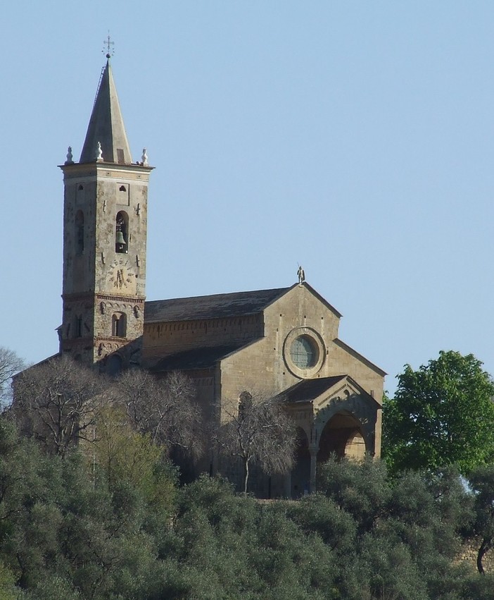 Imperia: sabato il Circolo Parasio organizza una visita al Santuario di Montegrazie Imperia: sabato il Circolo Parasio organizza una visita al Santuario di Montegrazie
