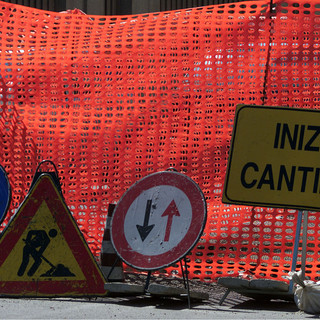 Ospedaletti, lavori sulla fibra ottica in corso Regina Margherita: modifiche alla viabilità fino al 20 dicembre Ospedaletti, lavori sulla fibra ottica in corso Regina Margherita: modifiche alla viabilità fino al 20 dicembre