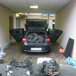 Imperia: arrestata dalla Stradale ragazza francese per riciclaggio, falso e guida senza patente