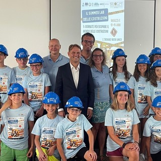 Summer lab alla scuola edile imperiese, Assessore Scajola: "Settore in grande crescita" (foto) Summer lab alla scuola edile imperiese, Assessore Scajola: "Settore in grande crescita" (foto)
