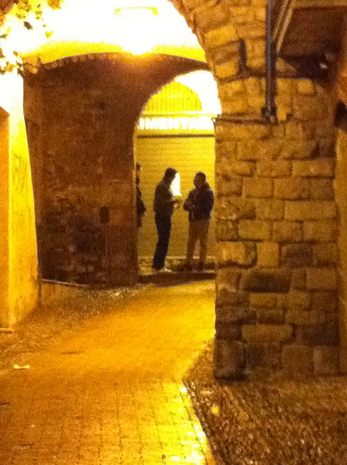 Sanremo: chiusura dei locali nella Pigna e accoltellamento in piazza Bresca, un nostro lettore scrive al Prefetto