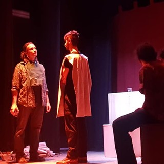 Al Banchéro, doppio appuntamento con l'alta formazione: nel weekend laboratorio di scrittura con Gianni Cascone e stage di teatro con Luigi Orfeo Al Banchéro, doppio appuntamento con l'alta formazione: nel weekend laboratorio di scrittura con Gianni Cascone e stage di teatro con Luigi Orfeo