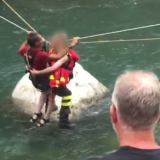 Olivetta San Michele: bambino tedesco viene trascinato via dalla corrente del Roja, operazione di salvataggio dei Vigili del Fuoco (FOTO)
