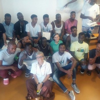 Imperia: corso di formazione per 26 migranti per diventare accompagnatori di disabili (Foto)