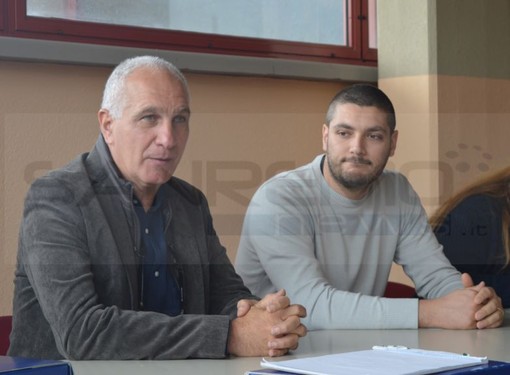 Taggia: al via il Servizio Civile per gli otto ragazzi scelti dal comune. Napoli: “E' una scelta politica importante investire in questo progetto” Taggia: al via il Servizio Civile per gli otto ragazzi scelti dal comune. Napoli: “E' una scelta politica importante investire in questo progetto”