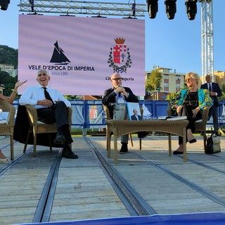 Vele d'epoca. Casini con Pinotti da Scajola per "C'era una volta la politica". Ma la politica tornerà? (Il Punto)