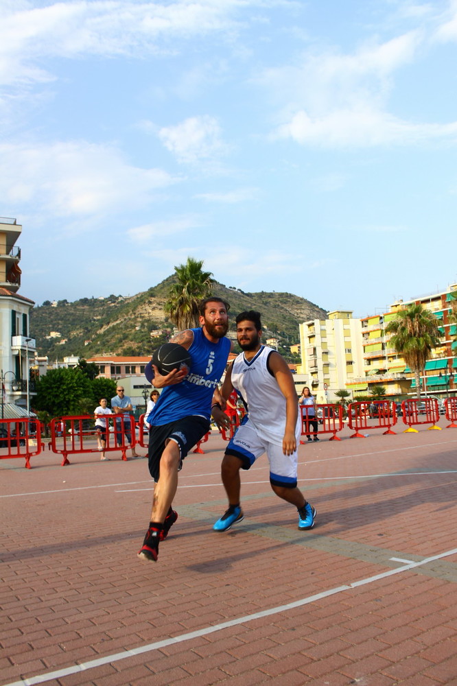Pallacanestro: nel prossimo weekend al Resentello di Ventimiglia la due giorni di 'Street Basket'