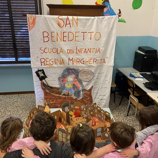 Taggia: le insegnanti e i bambini della scuola dell'infanzia Regina Margherita in visita all'ex Chiesa di Santa Teresa Taggia: le insegnanti e i bambini della scuola dell'infanzia Regina Margherita in visita all'ex Chiesa di Santa Teresa