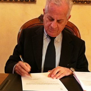 Coronavirus, Imperia: ordinanza del sindaco Scajola per la gestione dei rifiuti domestici delle persone positive in isolamento o quarantena