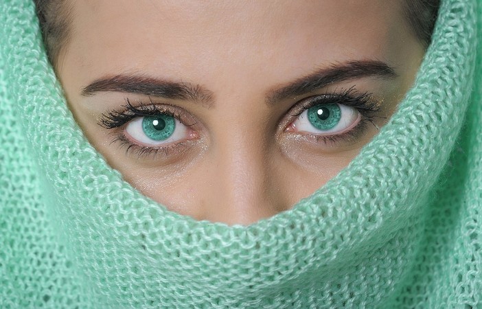 Il post-operatorio del trapianto di sopracciglia: cosa aspettarsi Il post-operatorio del trapianto di sopracciglia: cosa aspettarsi