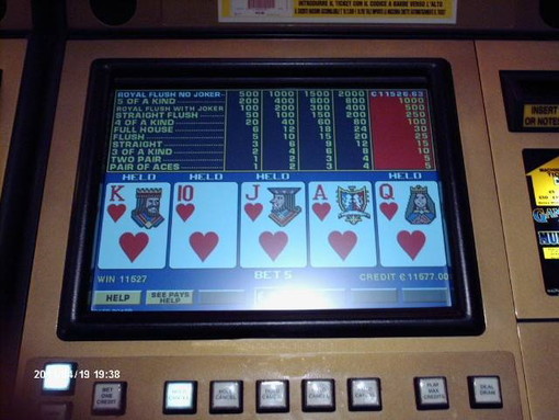 Sanremo: la dea bendata bacia un giocatore piemontese, vinti 11.577 euro