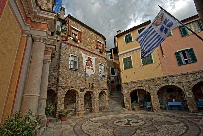 Seborga: raccolta differenziata, il comune si conferma tra i migliori della Provincia, Ilariuzzi “Siamo soddisfatti, tra gli obiettivi la tariffazione puntuale” Seborga: raccolta differenziata, il comune si conferma tra i migliori della Provincia, Ilariuzzi “Siamo soddisfatti, tra gli obiettivi la tariffazione puntuale”